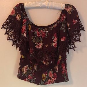 Sassy Floral Patterned off shoulder blouse!